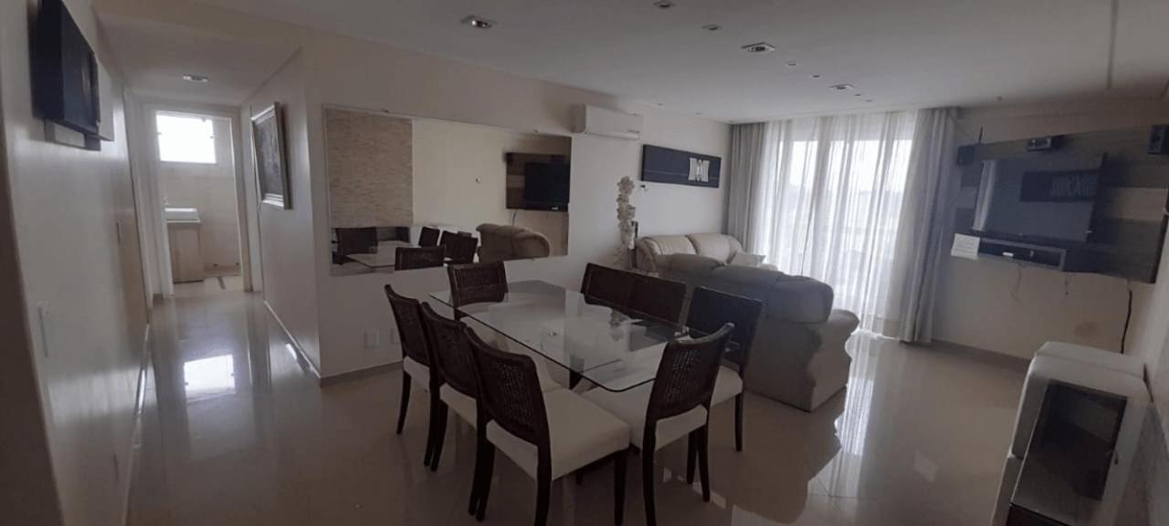 Lindo Apartamento No Coracao Da Cidade - Apartamento Inteiro Ou Seja Nao E Compartilhado Com Outras Pessoas - Perto De Tudo - 2 Quartos - Ar Condicionado - Churrasqueira - Cozinha Completa - 120 Metros Quadrados Ao Todo - Quartos Com 12 Metros Quadra Uniao Da Vitoria Εξωτερικό φωτογραφία